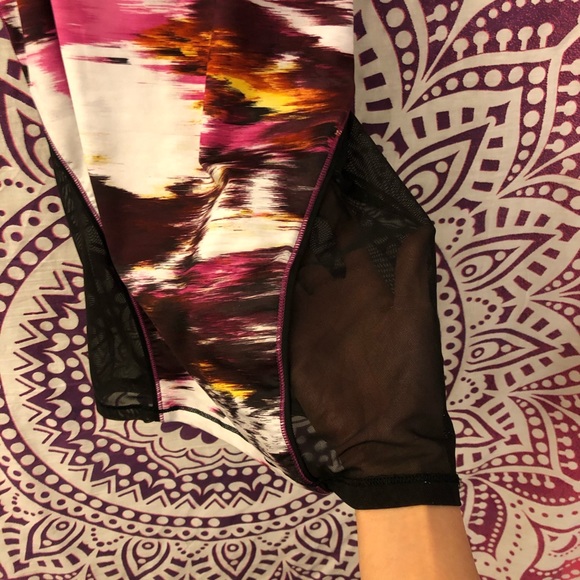 Lululemon Mesh Trim Tank - Picture 5 of 7